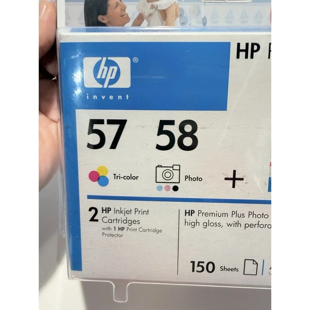 HP Photo Value Pack 57 Color Ink & 58 series 4x6 100 Sheets Expired 2006 w/CD